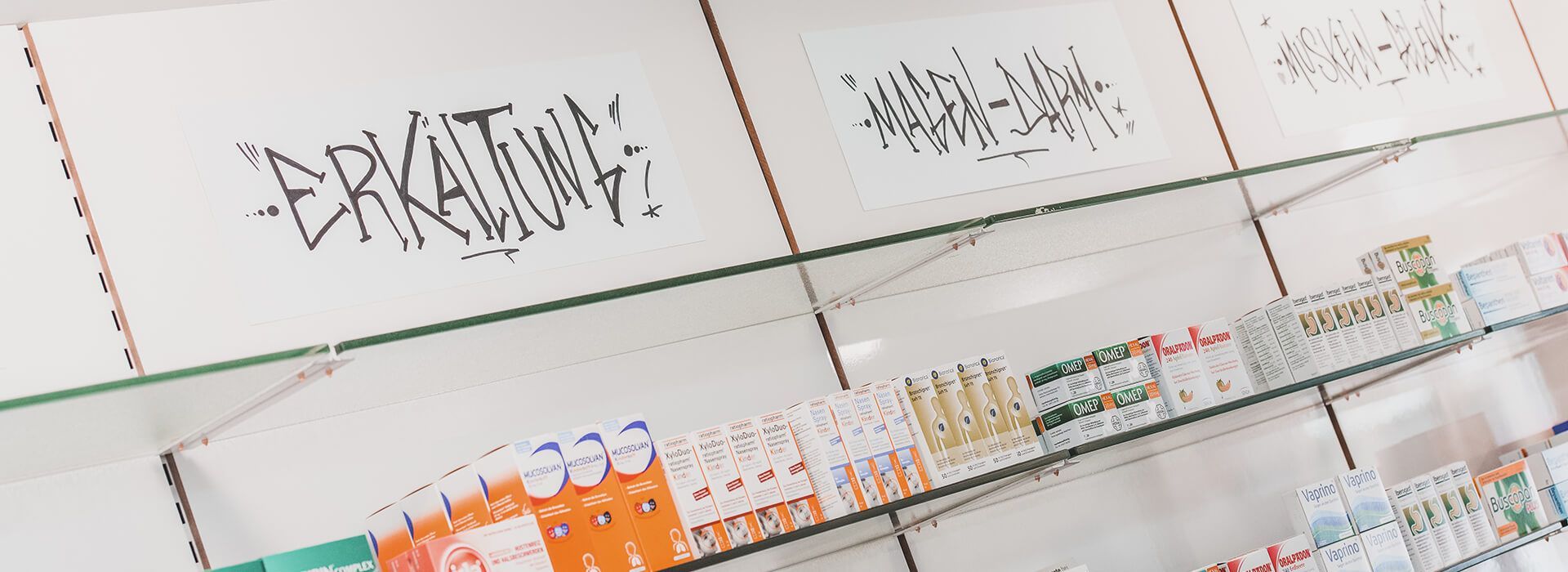 greiterundcie-marketing-kempten-im-allgaeu-referenz-Apotheke-Die-Zehn-Regale-design